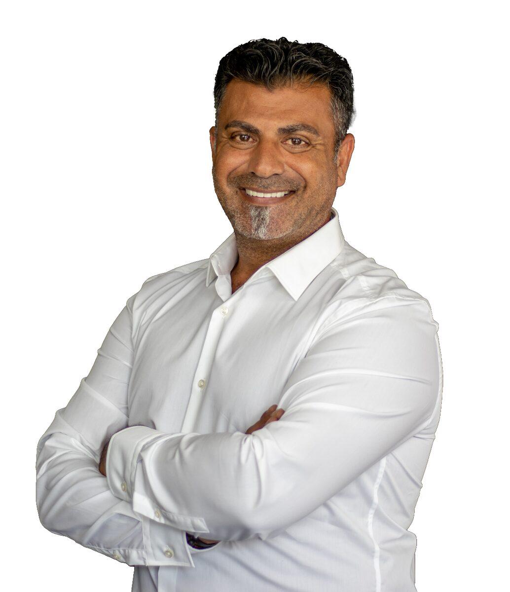 Mohamed Hammoud — Geschäftsführer Zimmerei Hammoud Wolfsburg Mohamed Hammoud, Geschäftsführer der Zimmerei Hammoud GmbH Wolfsburg